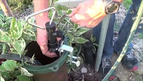 Gunslinger Emergency Manual Well Pump Gunslinger clamping