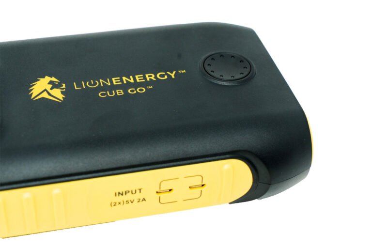 Lion Cub GO Portable Generator top right